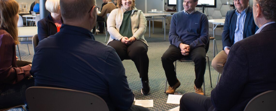 Kantoja metsästä – Opas rakentavampiin metsäkeskusteluihin on julkaistu